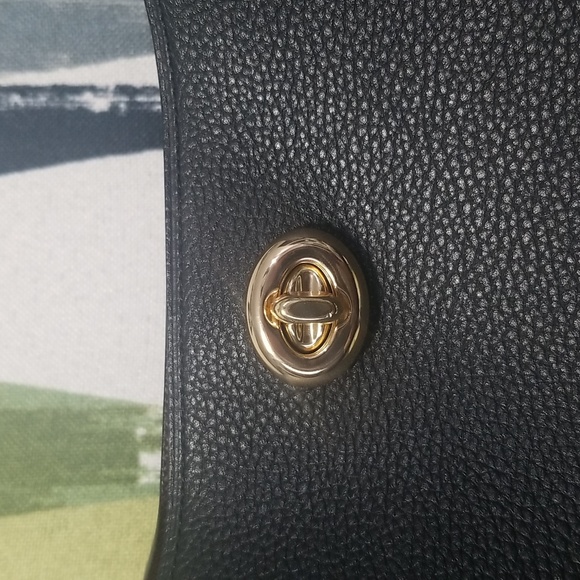 Coach Charlie Bucket In Black Turnlock Closure - Picture 3 of 9